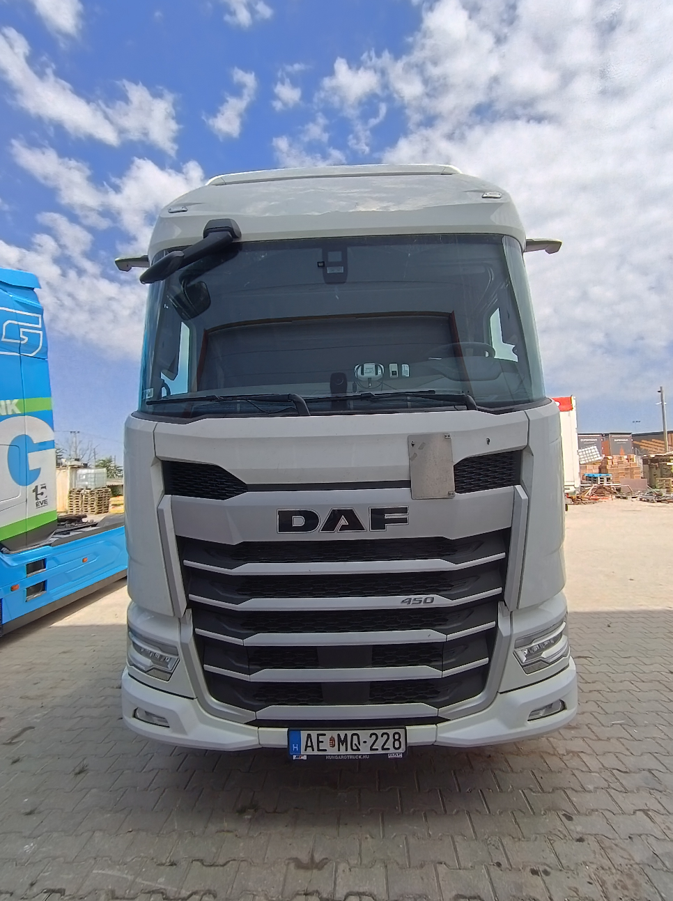 daf_grey